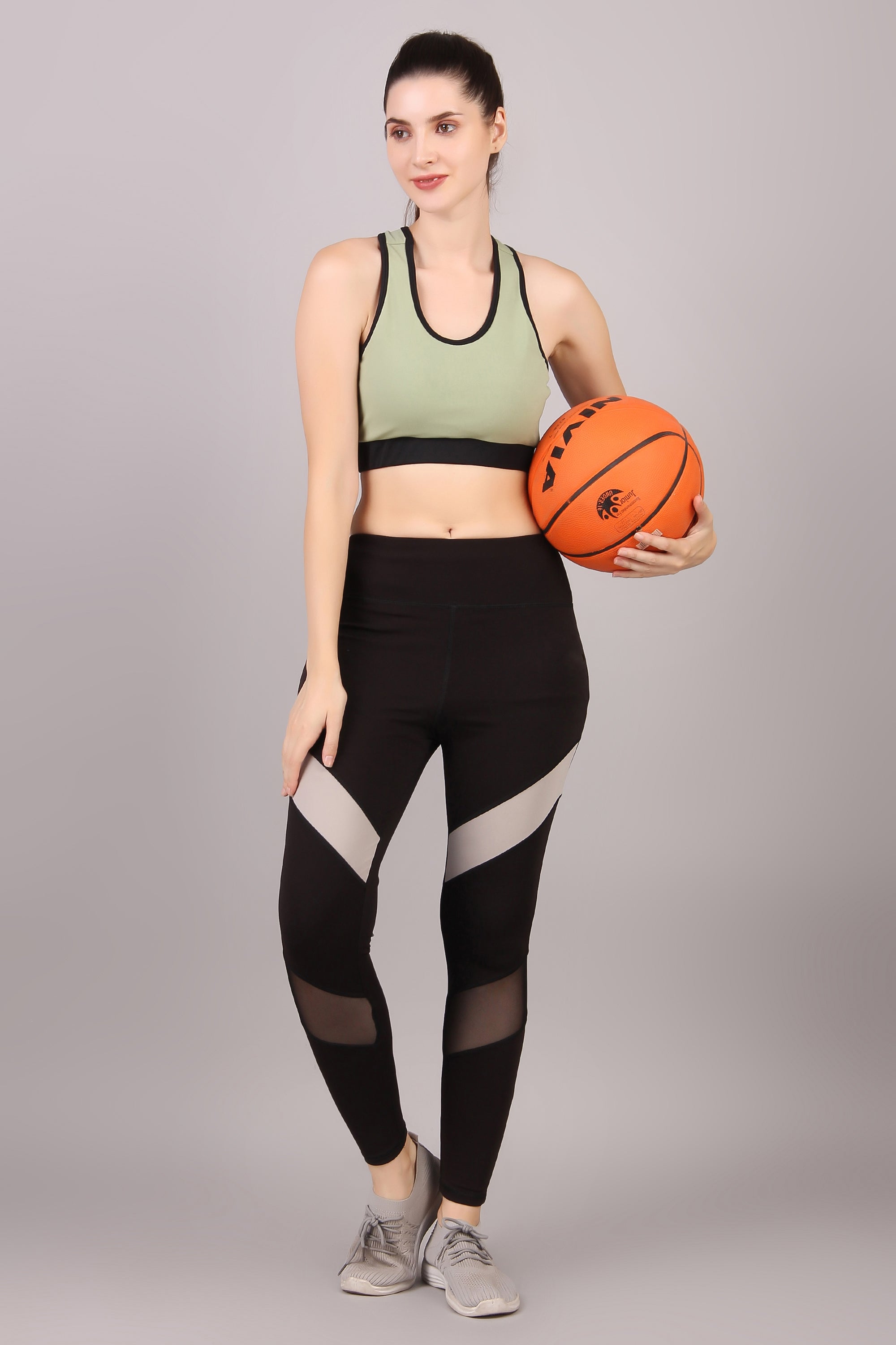 Performance Seamless Medium Impact Sports Bra | Calvin Klein® USA